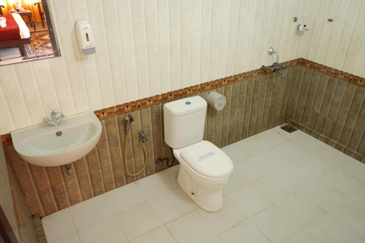 Ocean Bay Ayurvedic Beach Resort Kovalam Eksteriør billede