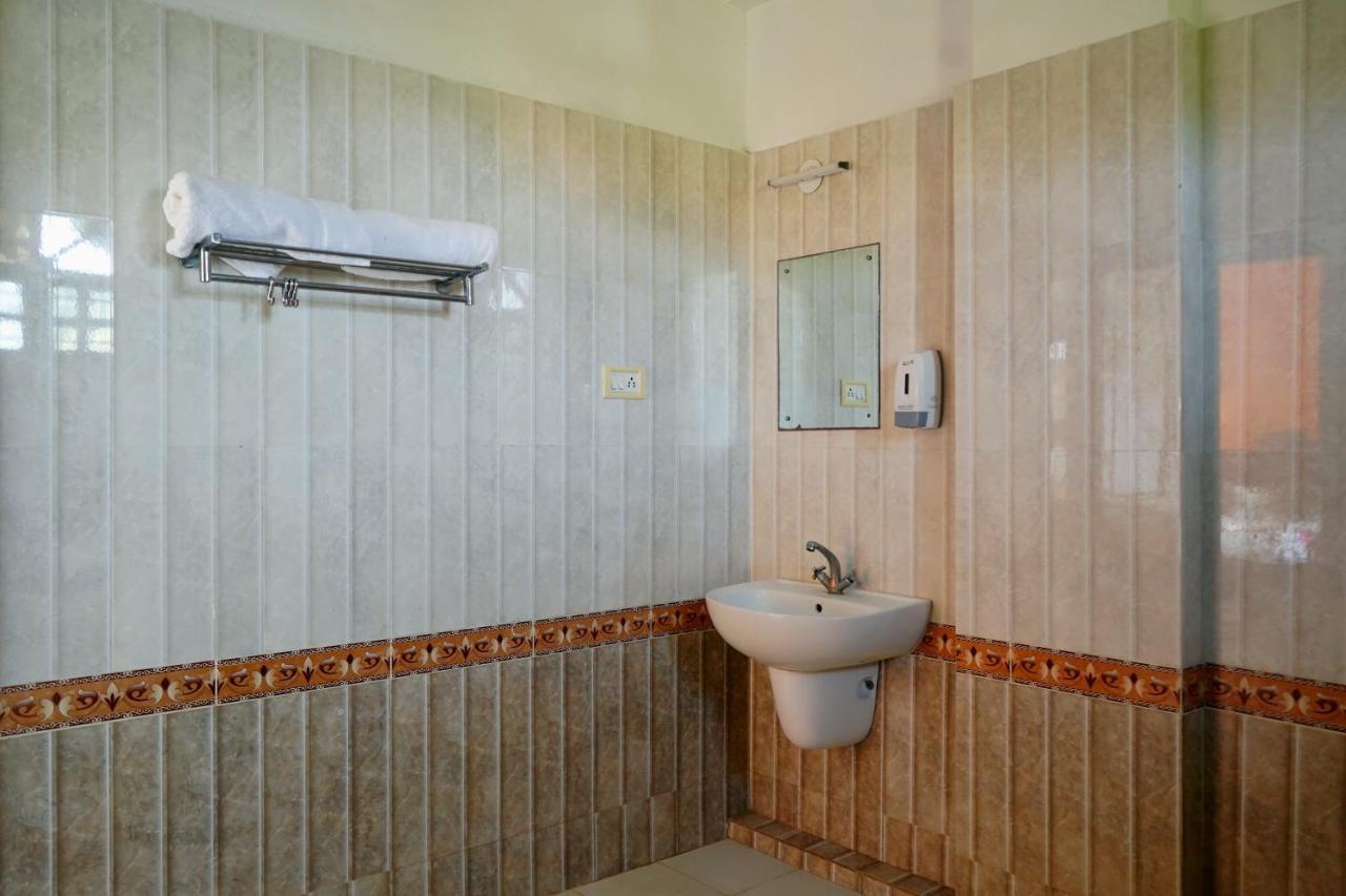 Ocean Bay Ayurvedic Beach Resort Kovalam Eksteriør billede